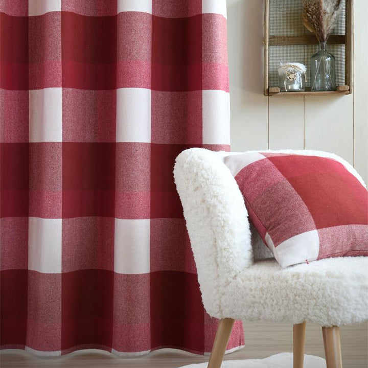 Tissu Lainage Polyester - Carreaux Rouge et Bordeaux