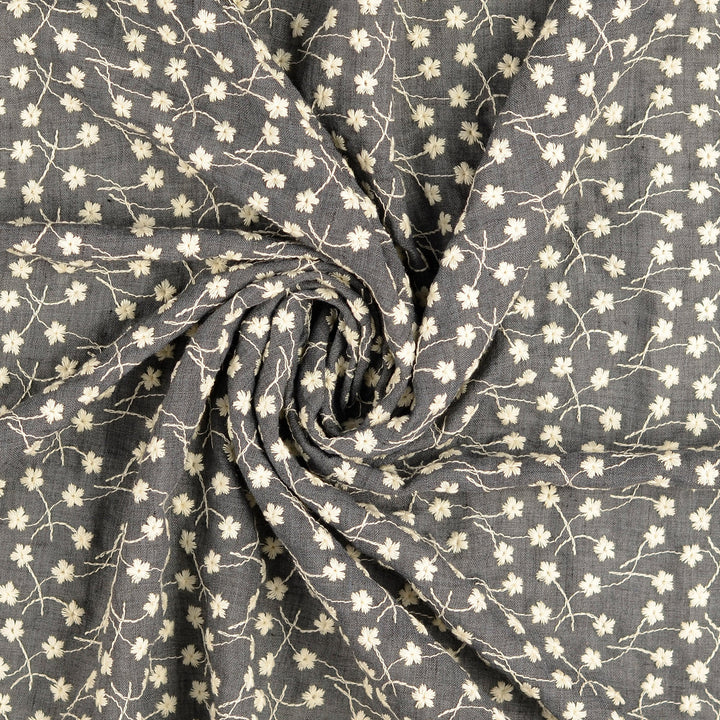 Tissu Coton Brodé- Fleurs en Fond Gris