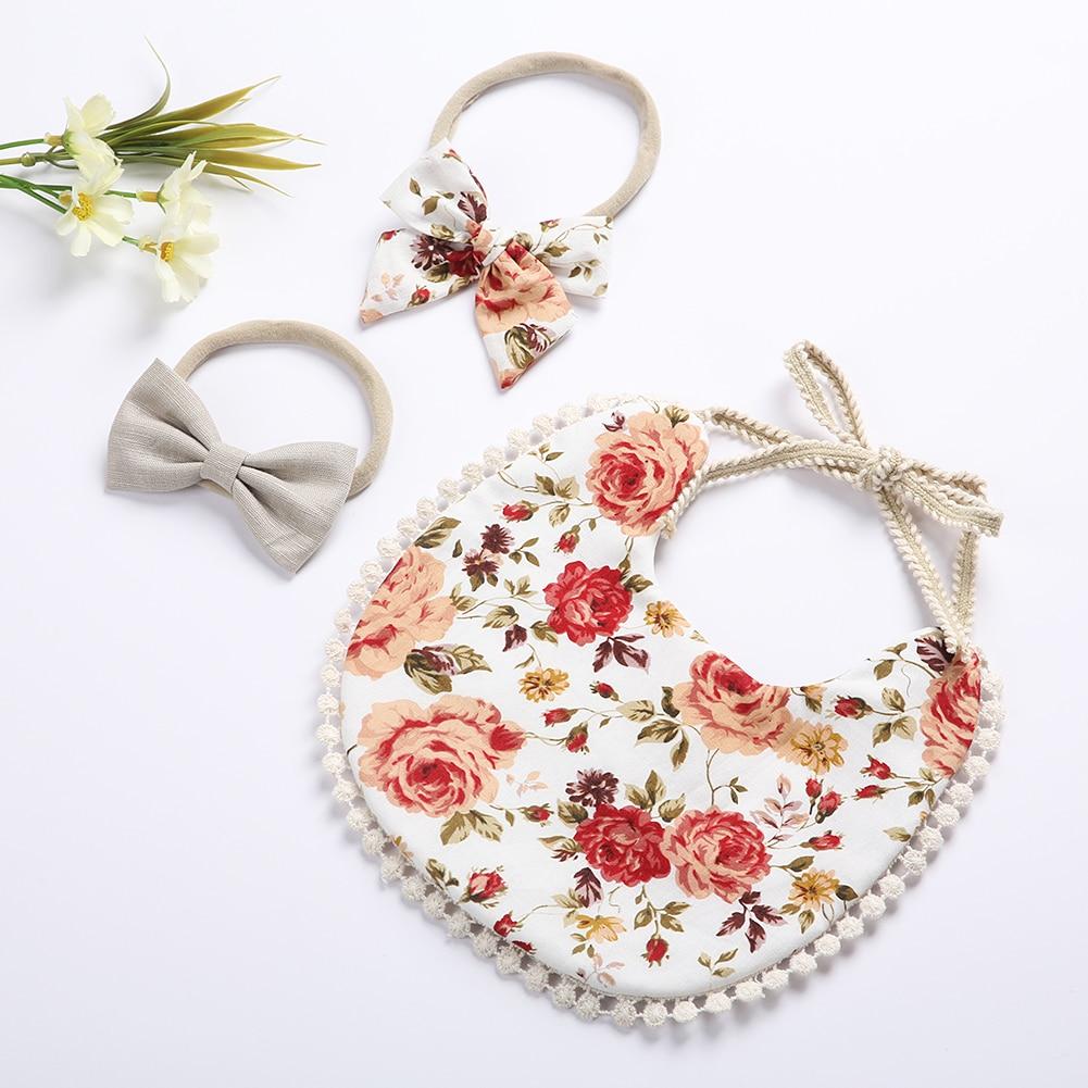 Bavoir avec Headband - Roses et Broderie